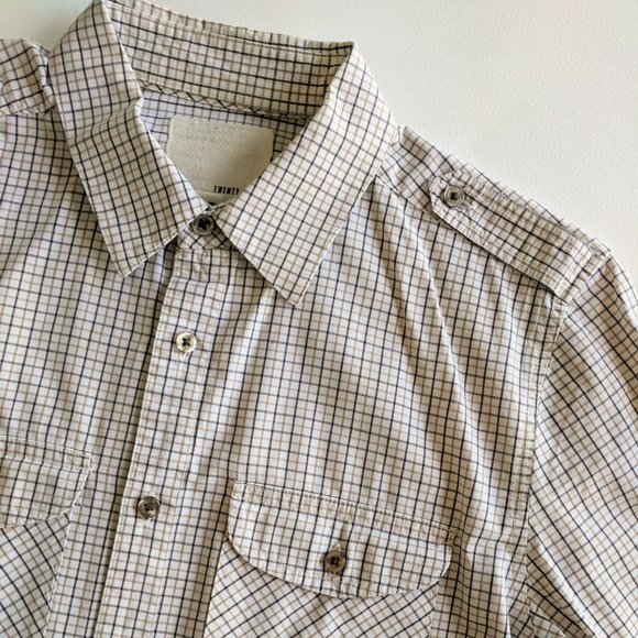 Long Sleeve Shoulder Tabs Plaid Buttondown Brown - Picture 3 of 6